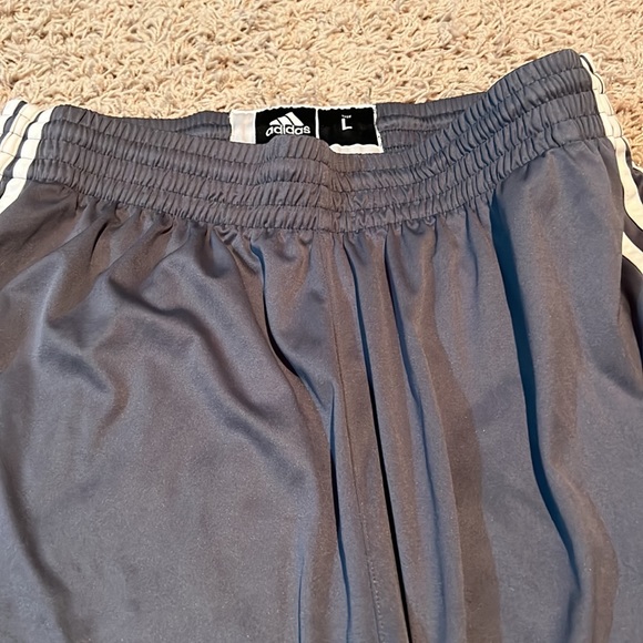Adidas NC State Wolfpack Shorts - Picture 4 of 6